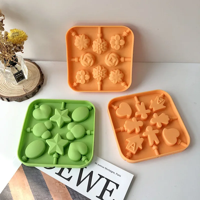 Little Paw Silicone Molds for Baking Cake Decorating Tool With Lid Ice Cream Jelly Mold Baby Food Supplement Steamed Milk Mold