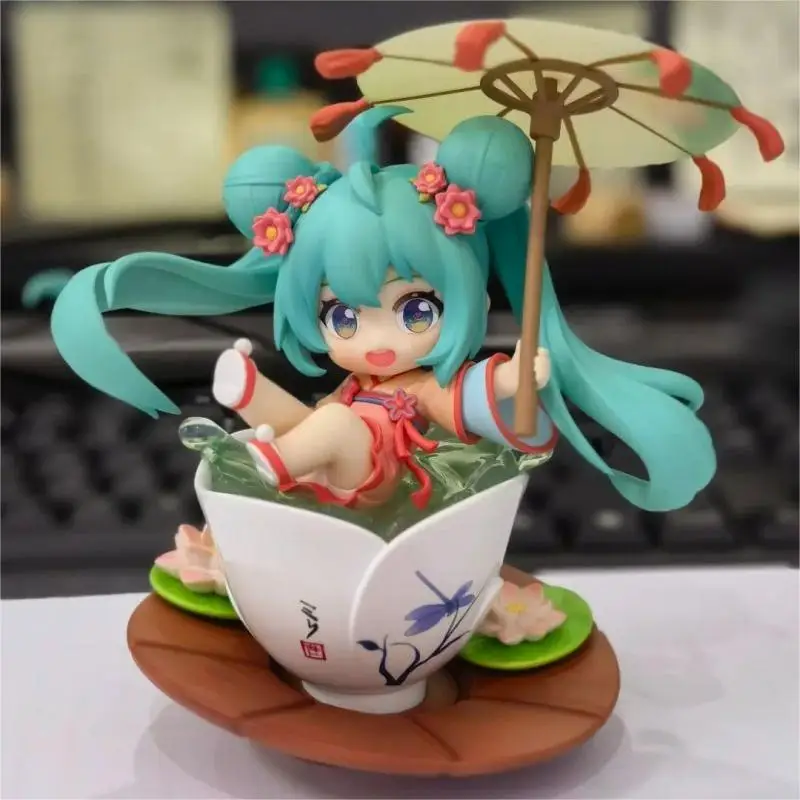 

Original Hatsune Miku Play In The Lotus Pond Q Version Anime Figure Hatsune Miku Kawaii Model Desk Decor Collect Toys 15cm Dolls