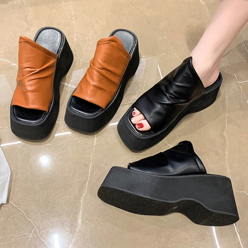 Summer Women Slippers 8CM Platform Non-Slip Sandals Wedges Shoe Outdoor Clogs Fashion Design Beach Vacation Slipper Casual Shoes