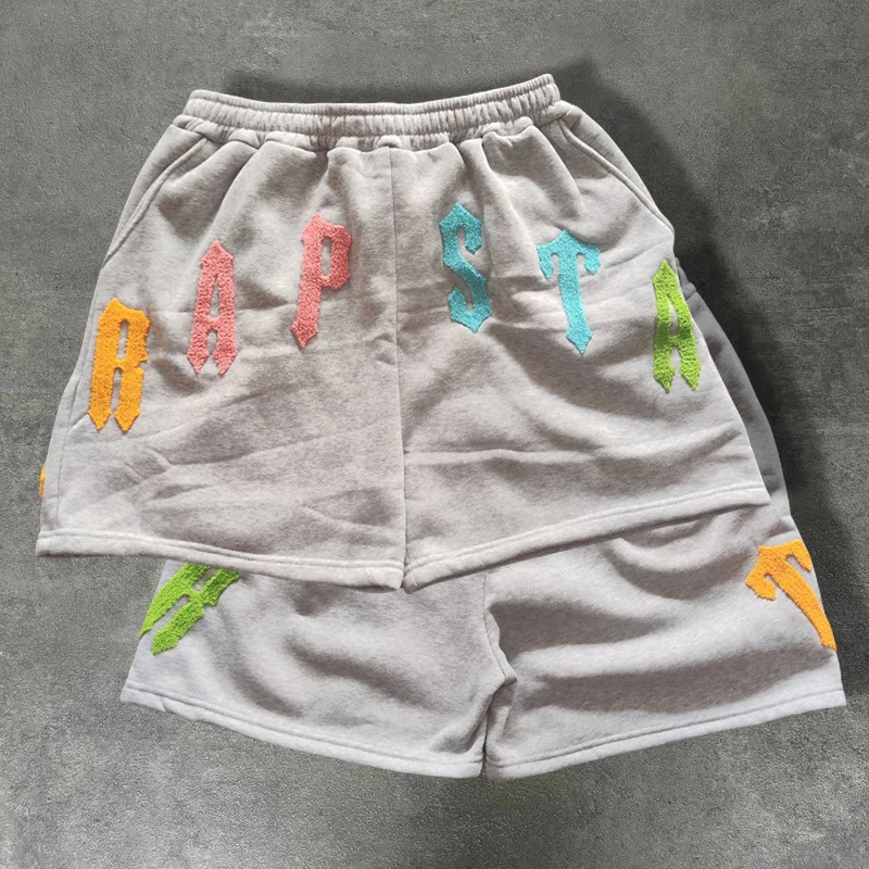 شورت صيفي كاجوال منشفة مطرزة بأحرف قطيفة فضفاضة وعصرية للرجال والنساء #1