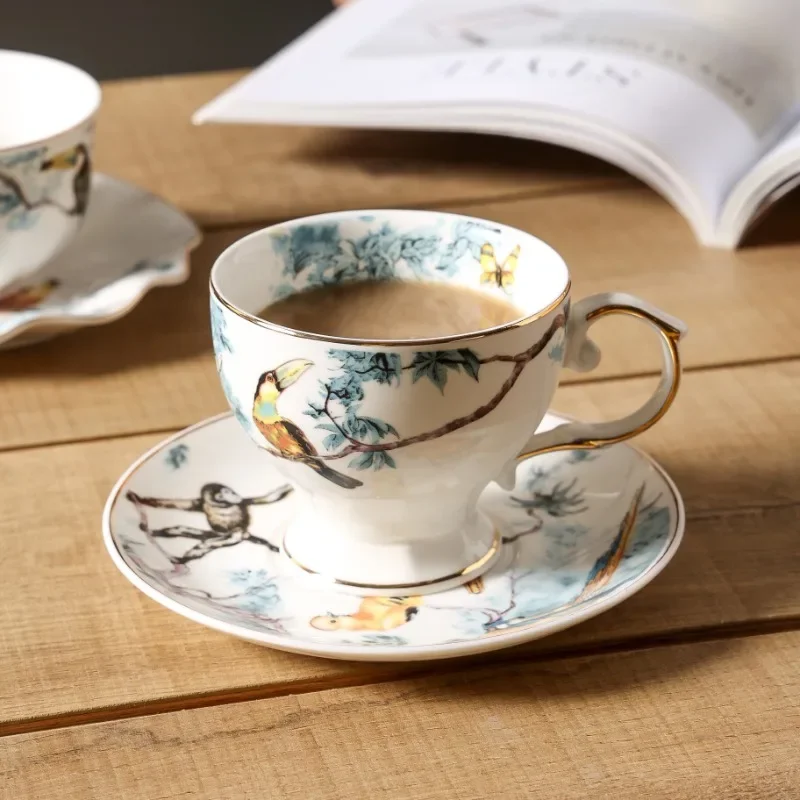 200ml Ceramics Flowers Birds Coffee Cup Saucer Sets Ceramic Black Tea Mug Saucer Afternoon Tea Pair Saucers Water Cups Home Gift