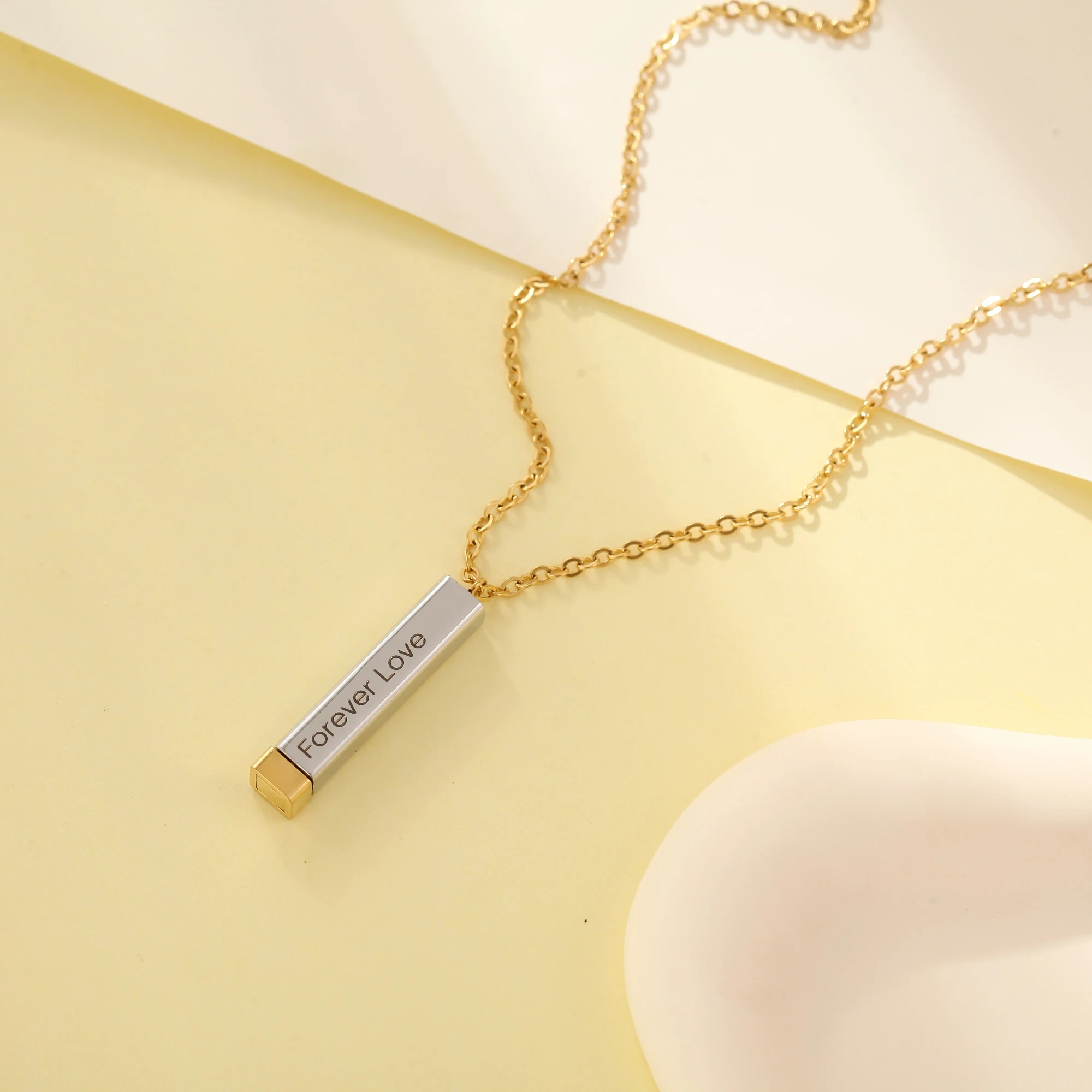 Custom Names Vertical Bar Necklace Four Sided Necklace Stainless Steel Personalized Valentine's Day Gift