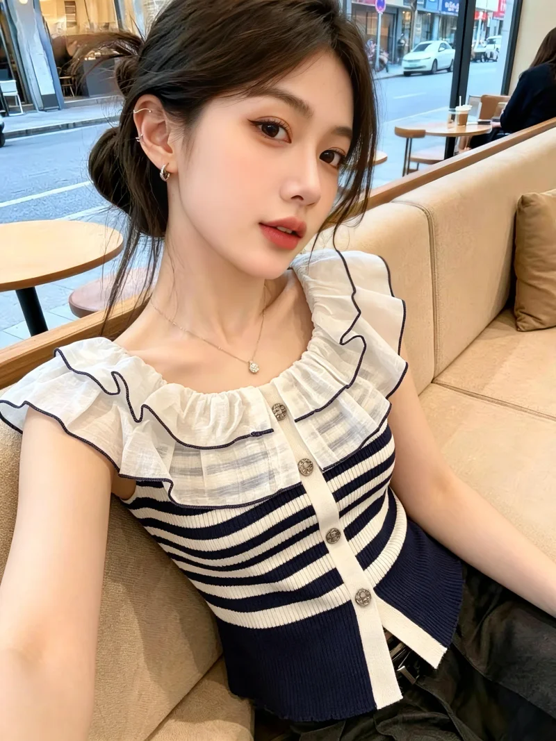 

Elegant Striped Color Block Blouse Women's Summer Slim Fit Knitted Shirt One Shoulder Lace Trim Commute Korean Style Short Sl...