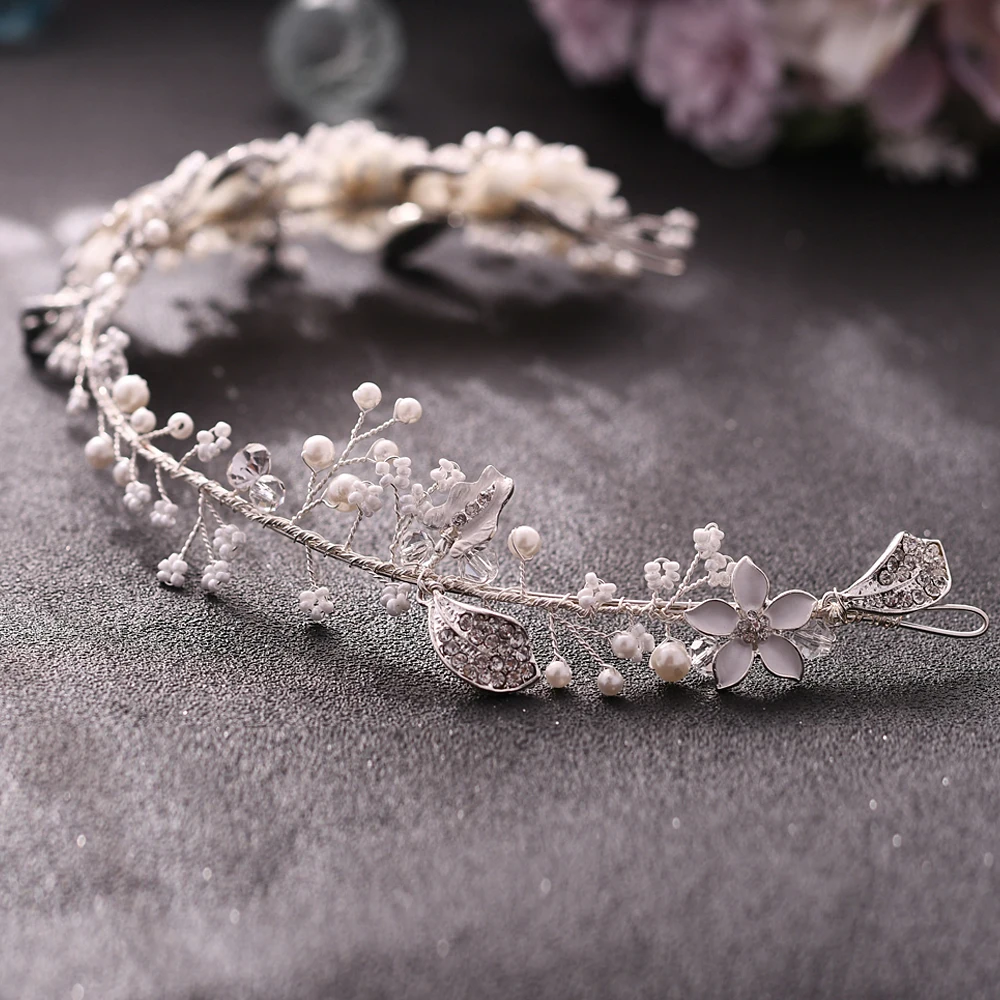 Bridal Hair Accessories Pearls Headband Shinning Alloy Flower Leaf Bride Guest Wedding Headdress Women’s White Fascinator