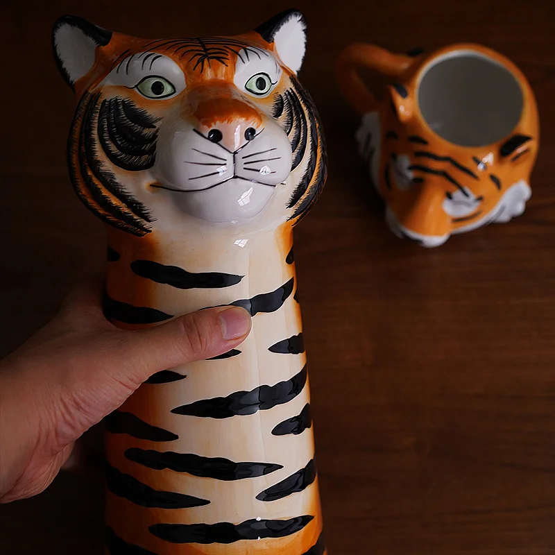 Ceramic Vase Simulated Animal Sculpture Tiger Shaped Tiger Head Cartoon Handicraft Ornaments Flower Vase Home Decoration