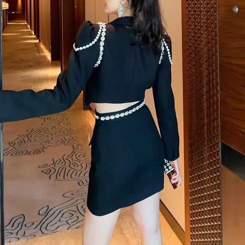 2025 ربيع الخريف أنيقة Ol سلسلة نسائية سترة قصيرة Harajuku الشرير سلاسل اقتصاص سترة عادية كم طويل سوبر معطف قصير