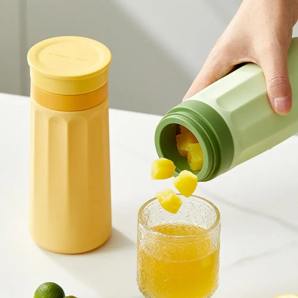 Resistant Silicone Cup 2 1 Portable Silicone Ice Cube Bottle Easy-press Ice Cube Mold for Outdoor Travel 3d Decompress Ice Maker