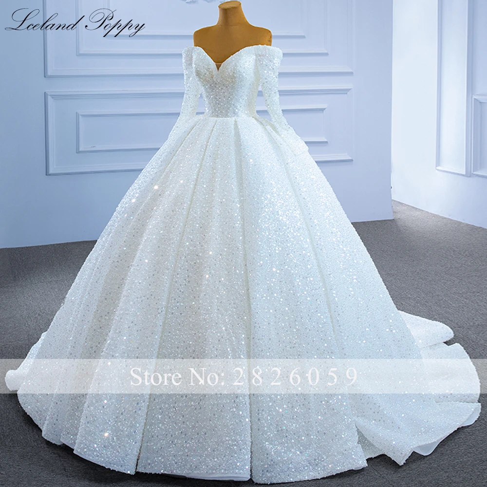 Lceland Poppy Luxury Women's Ball Gown Beading Lace Wedding Dresses Floor Length VNeck Long Sleeves Bridal Gowns