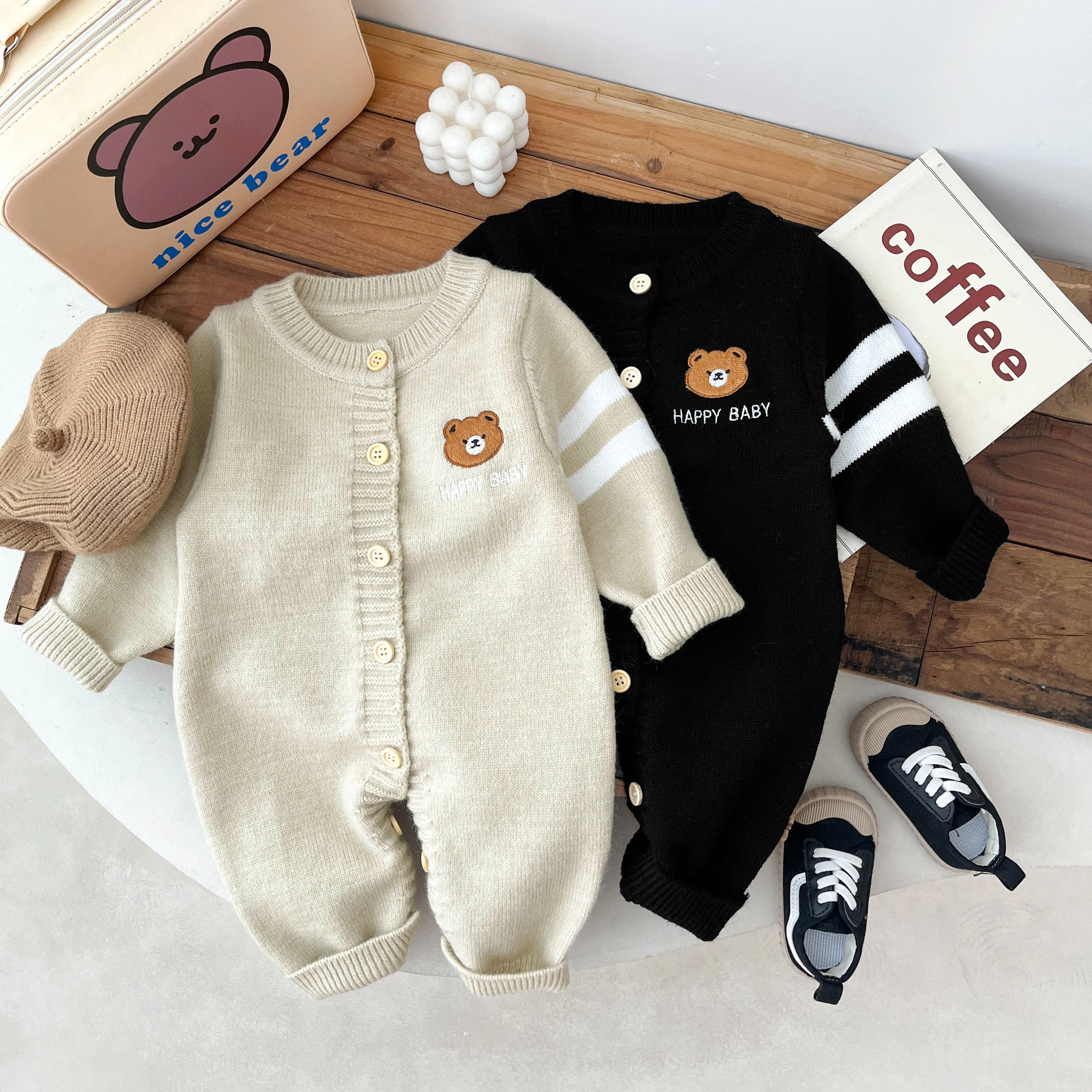 Newborn Baby Boys Spring And Autumn Knitted Baby Romper Playsuit Elastic Cartoon Bear Long-sleeved Korean Fashion Soft Casual