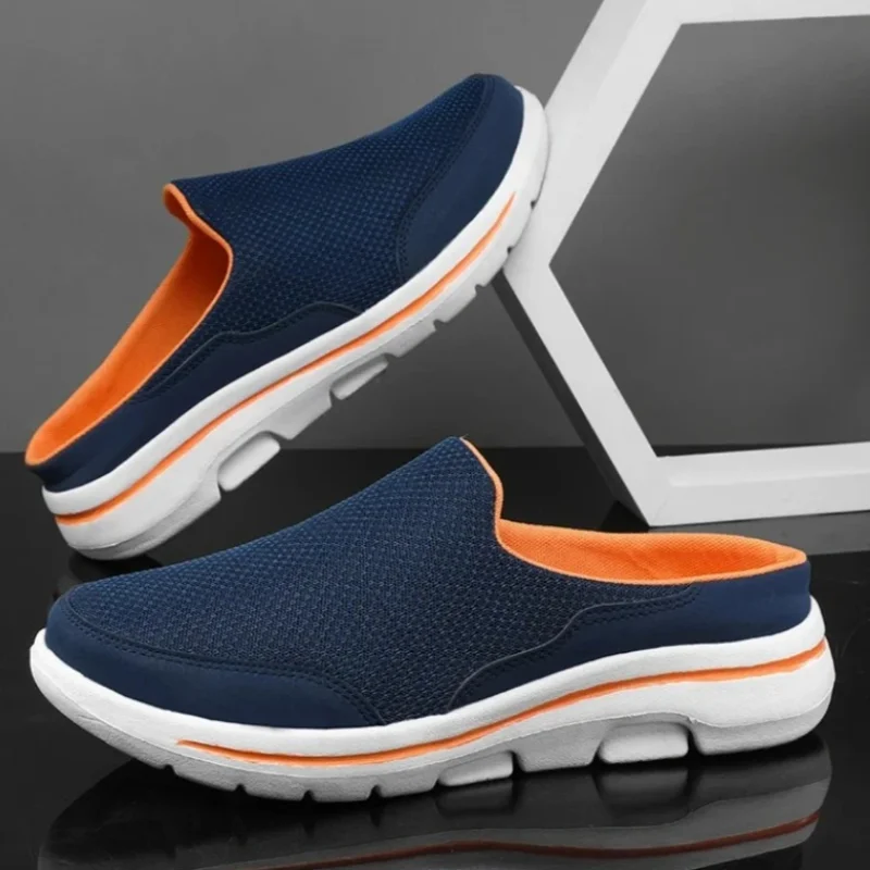 

Men Slippers Summer Breathable Home Indoor Slippers Men Thick Bottom Slides Fashion Couple Walking Shoes