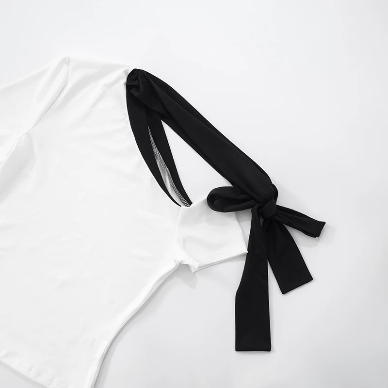 CUTENOVA Damska Koszulka z Asymetrycznym Dekoltem na Jedno Ramię, Falbankami, Kontrastowymi Kolorami, Krótkim Rękawem, Podstawowa, Codzienna, Prosta, Top Y2K, Streetwear