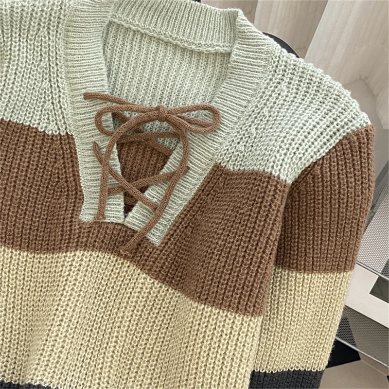 Striped Contrast Color Lace-Up V-Neck Knitted Sweater Tops With Sweet Temperament And Versatile Short Long-Sleeved Sweater 2024