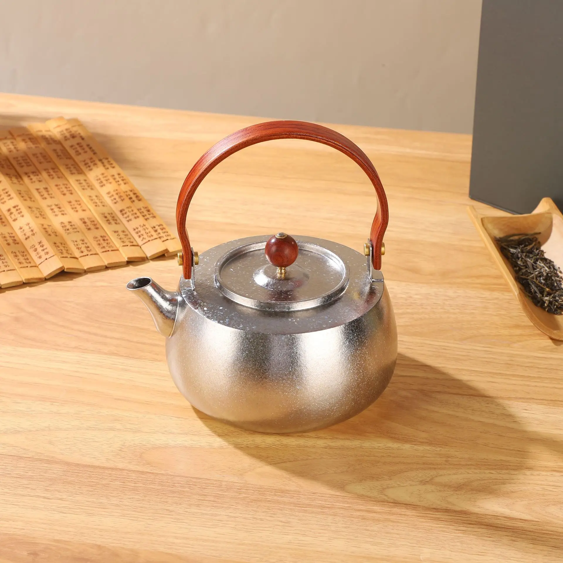 950ml Pure Titanium Water Kettle/Tea Pot with Anti-Scald Handle,High-Temperature Crystallization,Lightweight Drinkware/Tea Set