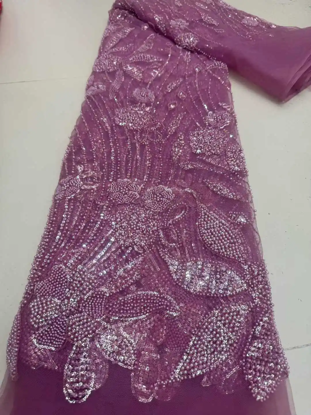 

Onion Beaded Lace Fabric High Quality Embroidered Lace 2025 White Birdal Lace 3D Flower Lace Fabric For Wedding Dress