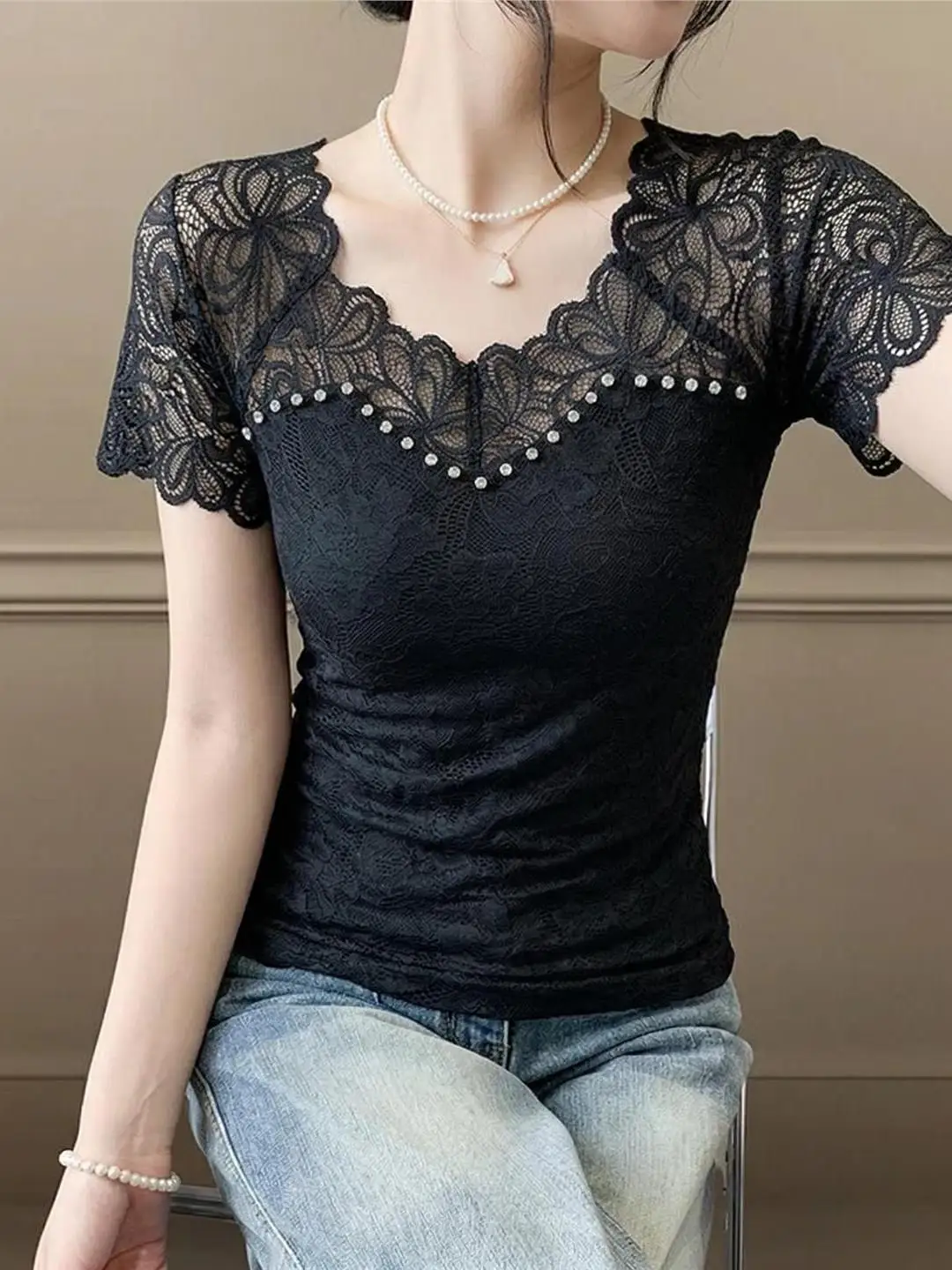 Sexy Hollow out V-Neck Lace Shirt Women's Short Sleeve Summer Fashion European Style Beaded Slimming Top Trendy Slim Fit Shirt