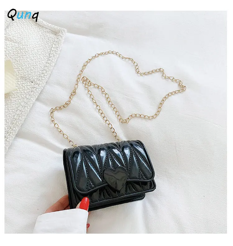 Qunq-Mini bolso cruzado con cadena para niñas, morral transpirable con corazón de melocotón sólido, resistente al desgaste, informal, regalo de vacaciones, novedad de verano, 2023