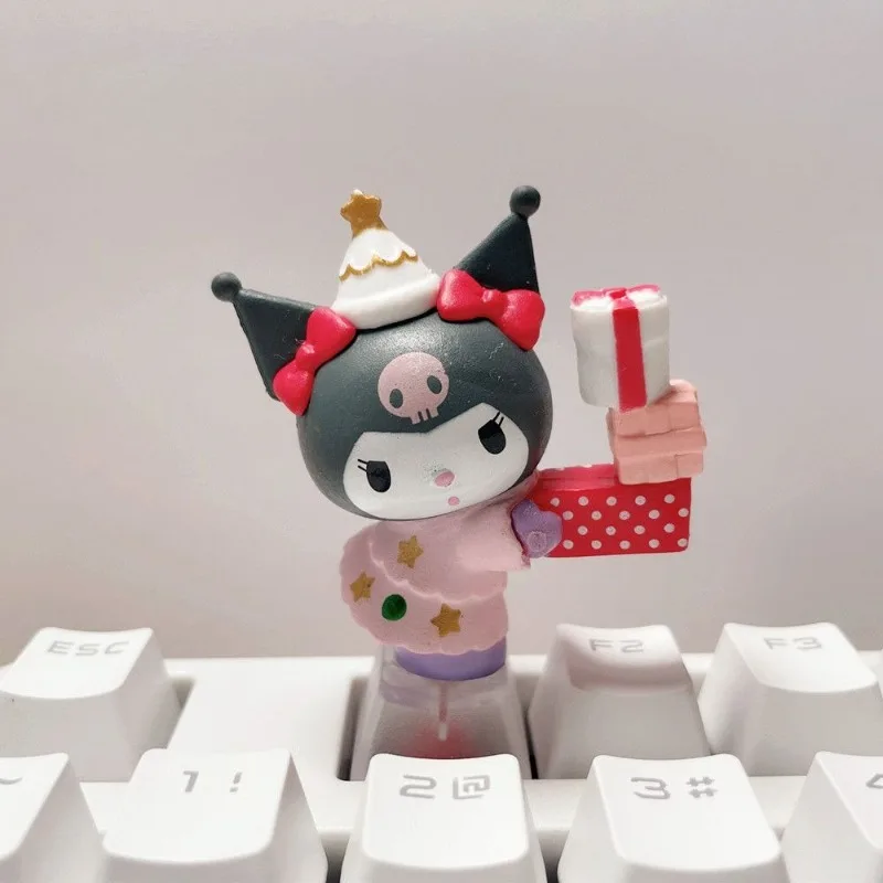 Sanrio New Christmas Series Anime Cartoon Kuromi Melody Cute Hello Kitty Cross Shaft Mechanical Keycap Transparent ESC Pendulum