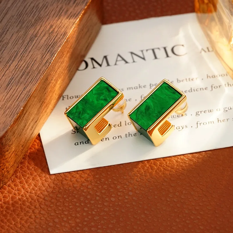 New Style Personality Geometric Blocks Green Color 14K Gold Filled Female Stud Earrings Anti Allergy Birthday Gifts 2027