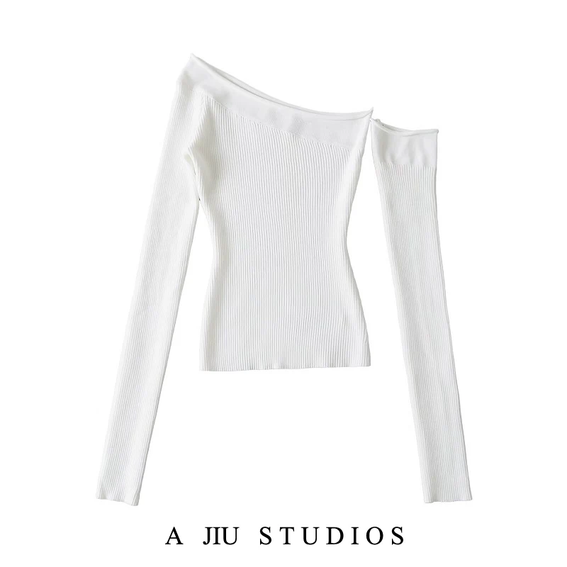 

Street Sle Pure Desire Sexy Diagonal Collar oulder Bared Knitted Top Women's Long Sve ort irt Design Spring 2025
