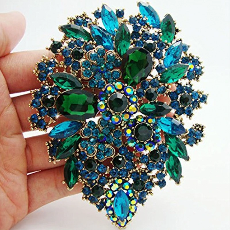 Luxury Full Crystal Exaggerated Broocch Badges For Women Men Elegant Rhinestone Waterdrop Pin  Lady Clothing Coat Corsages
