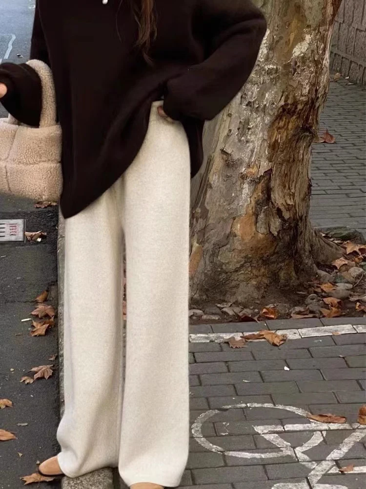 High-end cashmere wide-leg pants women's knitted drape mopping pants 100% cashmere wearing soft waxy straight pants.