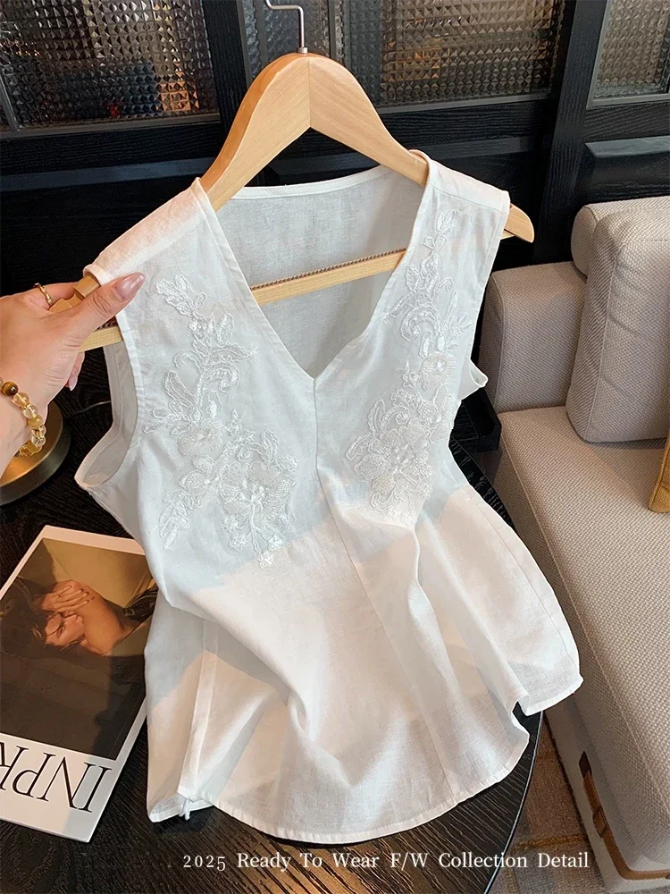 

Summer New White Luxury Embroidery Blouse Women Fashion Beading V Neck Ramie Vest Tops Elegant Sleeveless Thin Loose Shirt