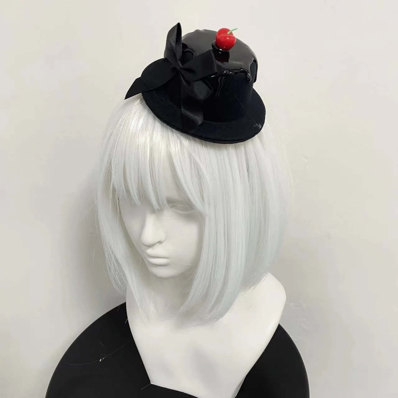 Lolita Kopfschmuck Mini Schwarz Schleife Kirsche Hut Clip All-Match Retro Lolita Geschenk Hut Party Dress Up Zubehör