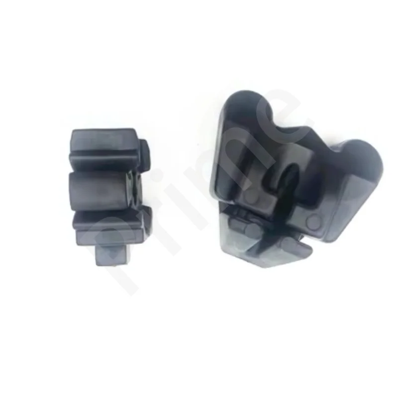 1 Pair OEM 17117598791 17117553480 Car Parts Radiator Water Tank Rubber Pads for BMW E70 X5 F16 X6