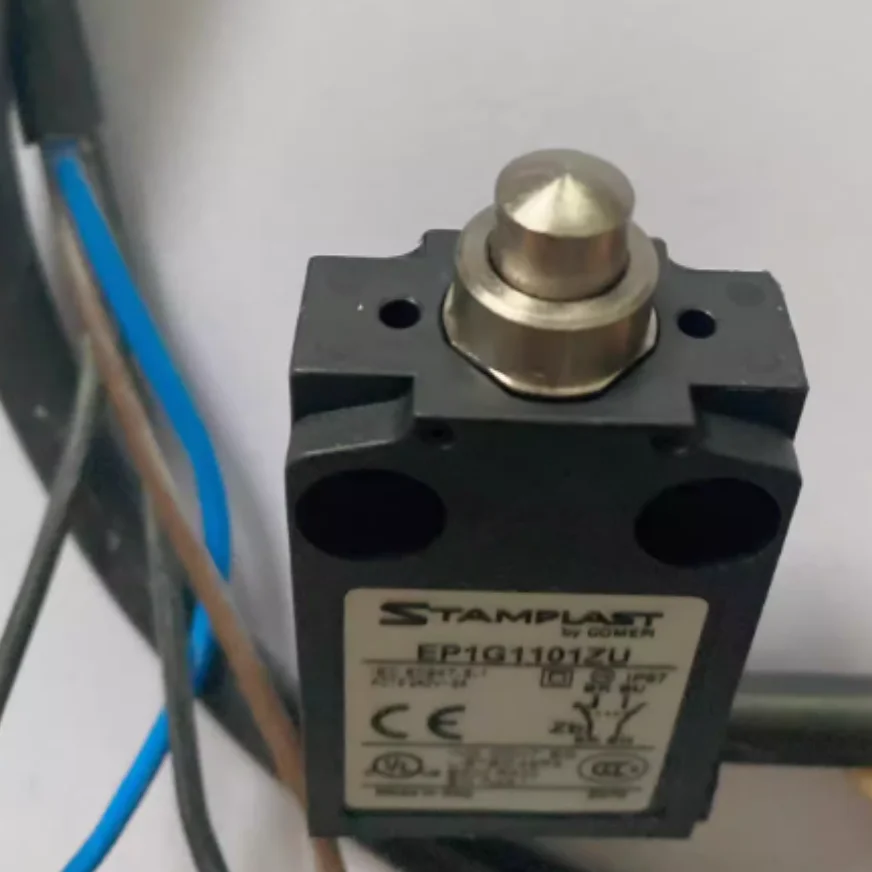 

Новый оригинальный имитация переключателя Comepi lEP1G1101ZU