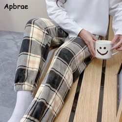 Women Winter Flannel Soft Pajama Trousers Plaid Print Thickened Warm Home Trousers Loose Homewear Coral Fleece Pajamas Pants