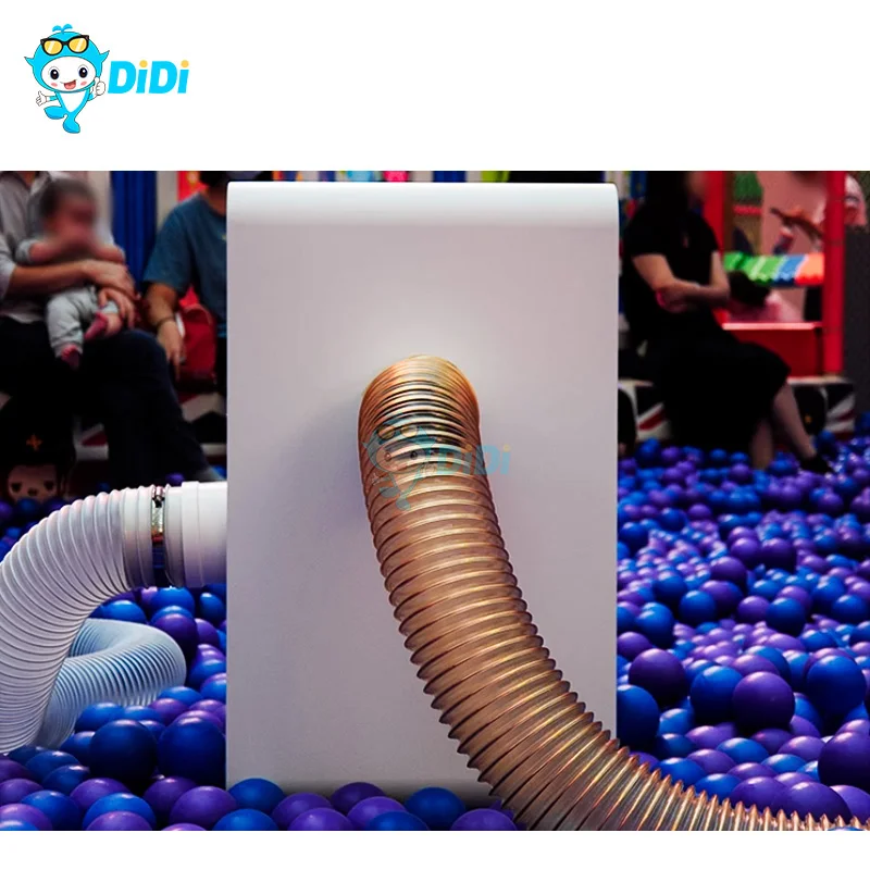 Integrated Amusement Park Facility Cleaning Disinfection Machine Ocean Ball Atomization Foam Plastic Material Playground Use