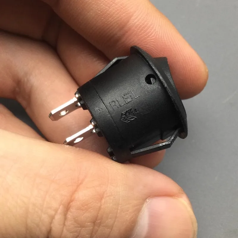 1~5PCS/LOT Circular boar-shaped switch RL3-5 two-pin two-position 20mm crank power switch