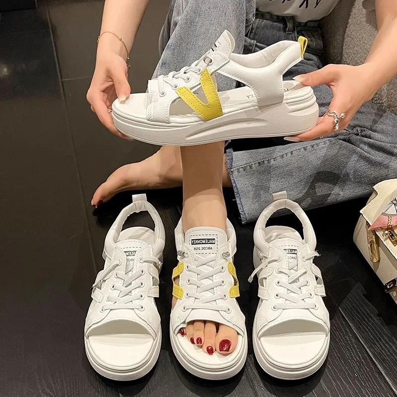 

The New Summer Women's Shoes in 2025 Are Thick-soled, Hollowed-out, Fashionable, Casual and Sneaker Flat Sandals for Women