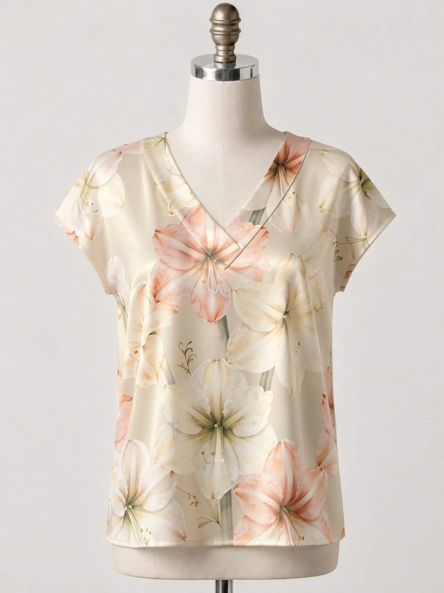 Floral Satin V Neck Top for Women Cap Sleeve Soft Draped Fit Silky Light Vacation Daily Wear Lightweight Breathable Holiday Cafe