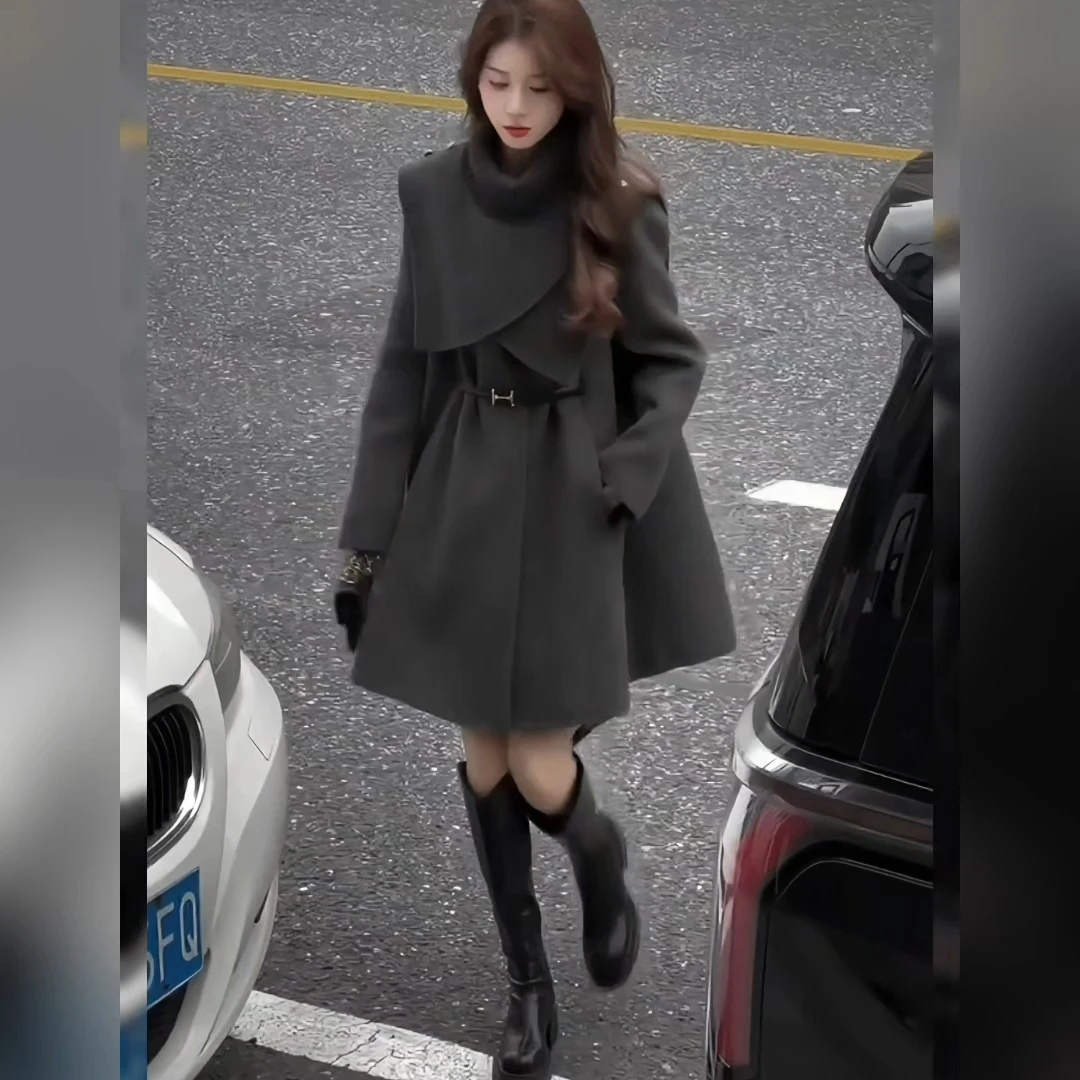 

Winter Aosphere Long Coat Women's Faionable Briti Sle Loose Slimming Woolen Jaet Detachable Cape Ele Button Detail