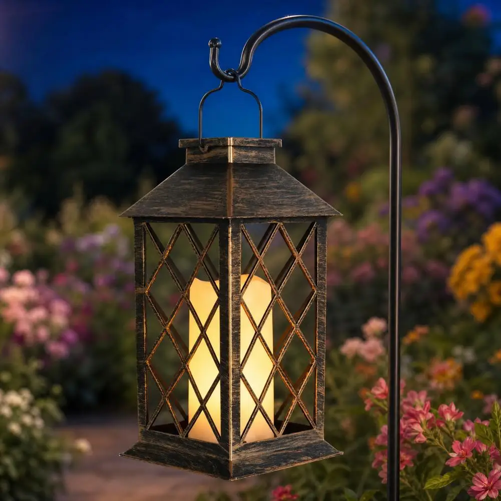 Retro Solar Lantern, Outdoor Solar Candle Lantern, Waterproof Solar Garden Light with Hanging Loop, Decorative Light for Yard Pa