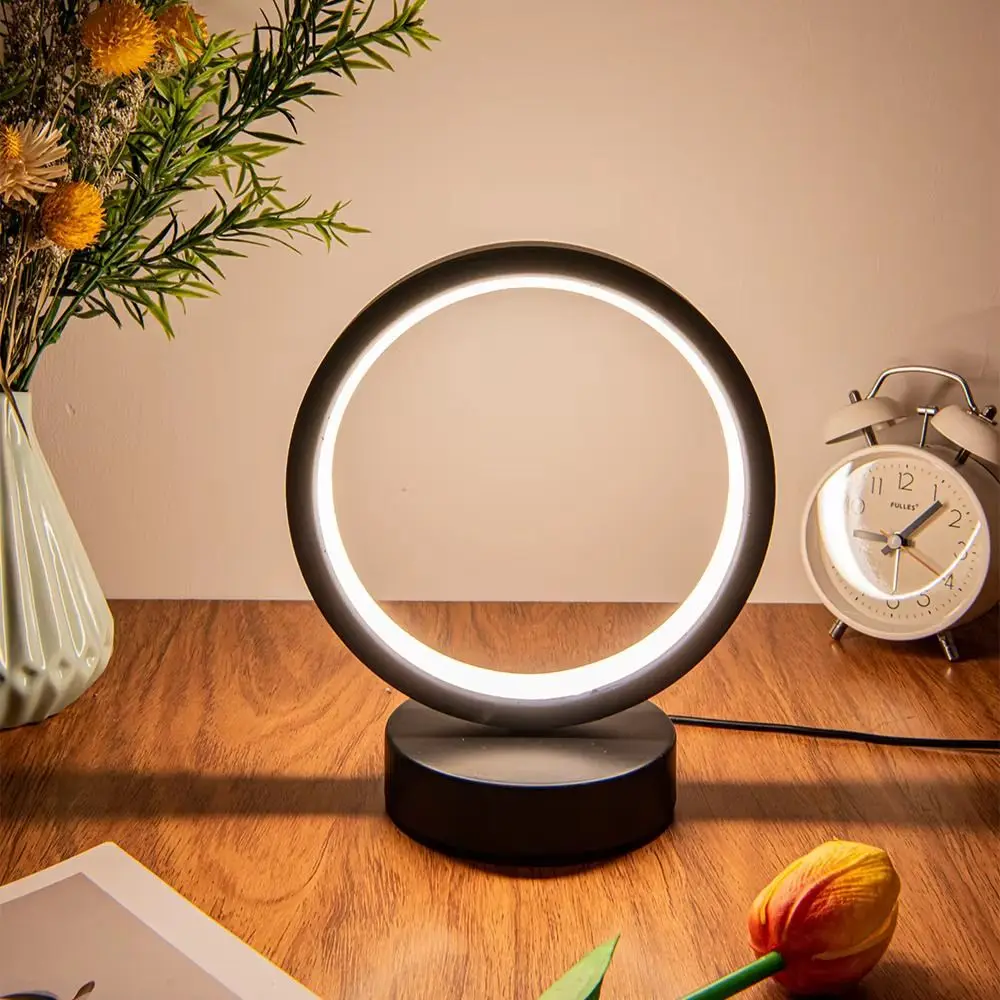

Художественная декоративная простая светодиодная настольная лампа с круглым кольцом, креативный современный ночник, USB-разъем, лампа для чтения, офис, дом