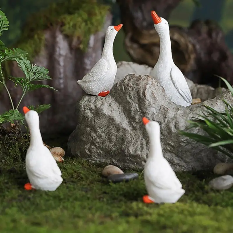 Duck Garden Statues Miniature Resin Animal Figurines for Room Fountain Balcony Home Decor Duck Figurines