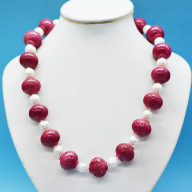 Classic. Pretty. Natural coral. Natural pearl. Ladies necklace  21