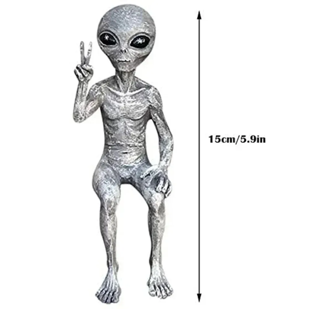 New Outer Space Alien Accessories Statue Martians Garden Figurine Set For Home Indoor Outdoor Decoration Courtyard Ornaments