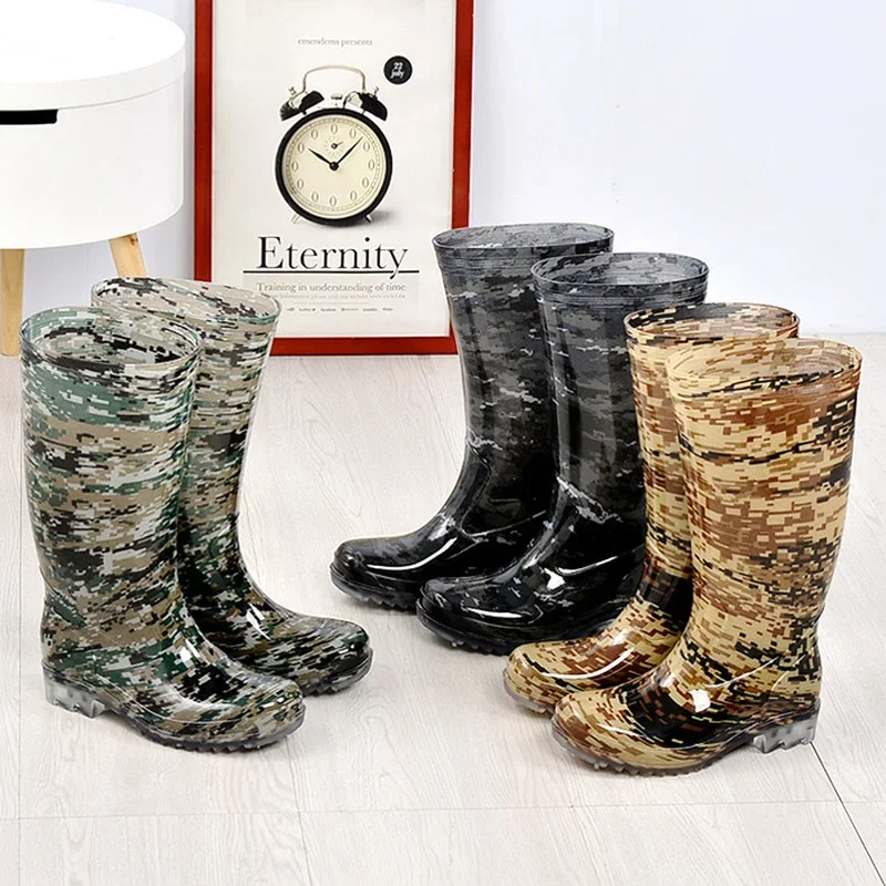 Men\'s Rain Boots Mid-tube Rain Boots Camouflage  Color Water Shoes Water Boots PVC New Material Rubber Shoes Work Shoes