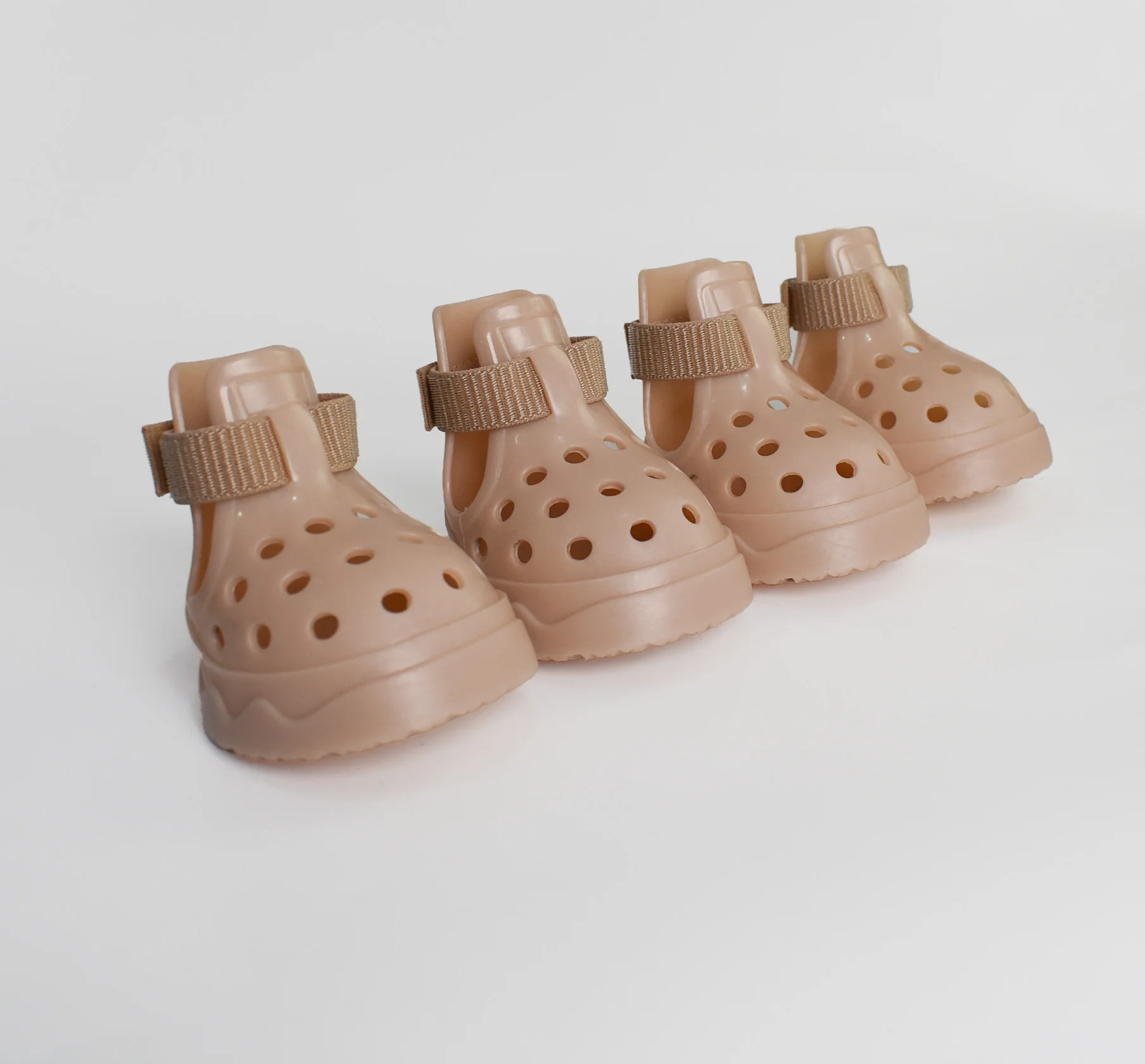 Summer Dog Shoes for Hot Pavement Soft Material None slip for Small and Large Dog 4 Pcs Accept Oem Odm Factory Direct Sale