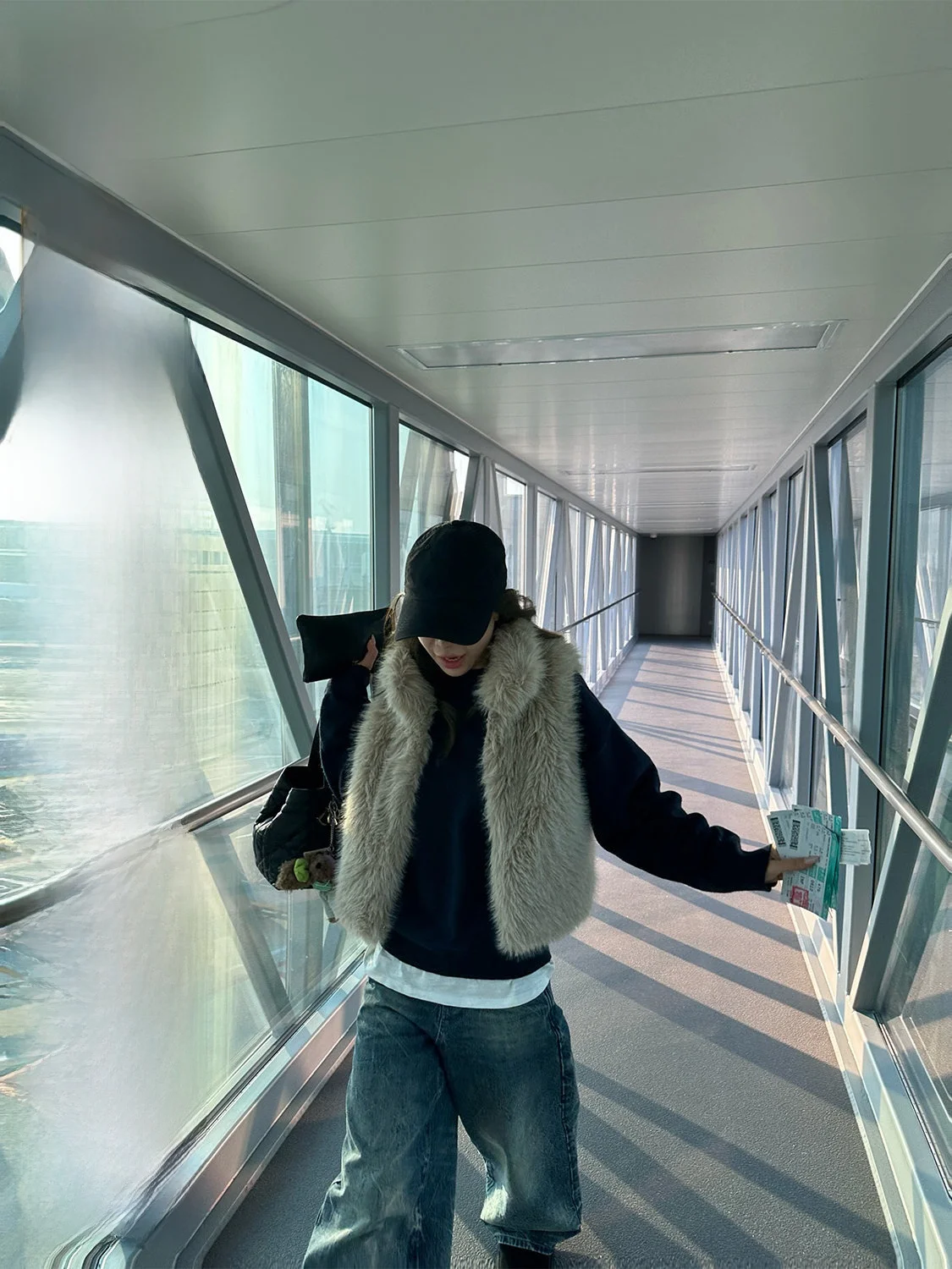 

D YANGJUN ort Furry Fur Vest Women's Faion Casual Sle Inteated Leather And Fur Eco-friendly ort Coat for Autumn Winter