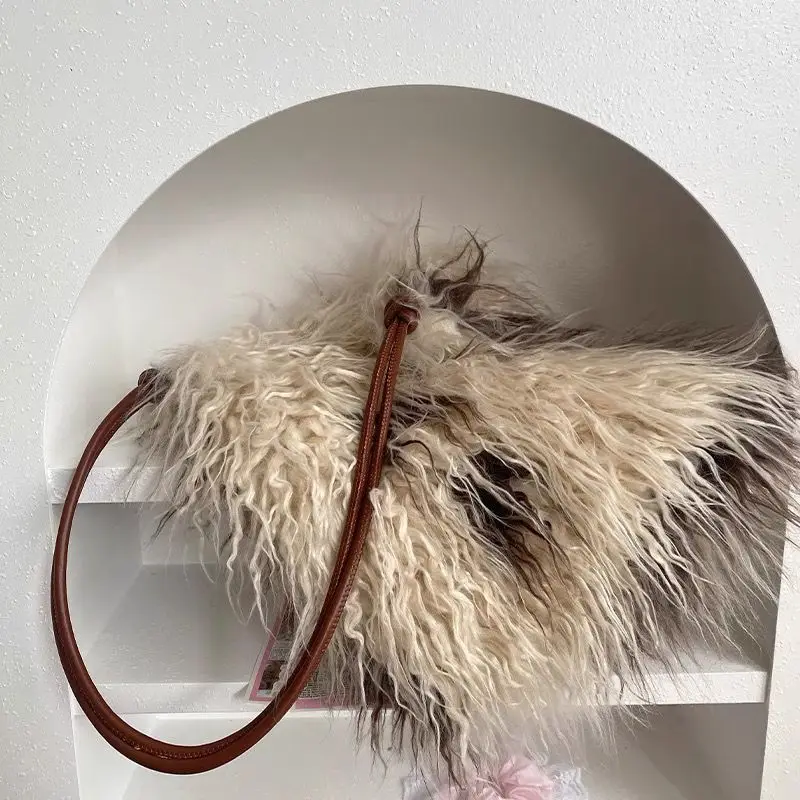 

Fashion Long Plush Shoulder Bag Fluffy Faux Fur Bags for Women Warm Soft Handbags and Purses Shopper Tote New Women's Bag Pouch