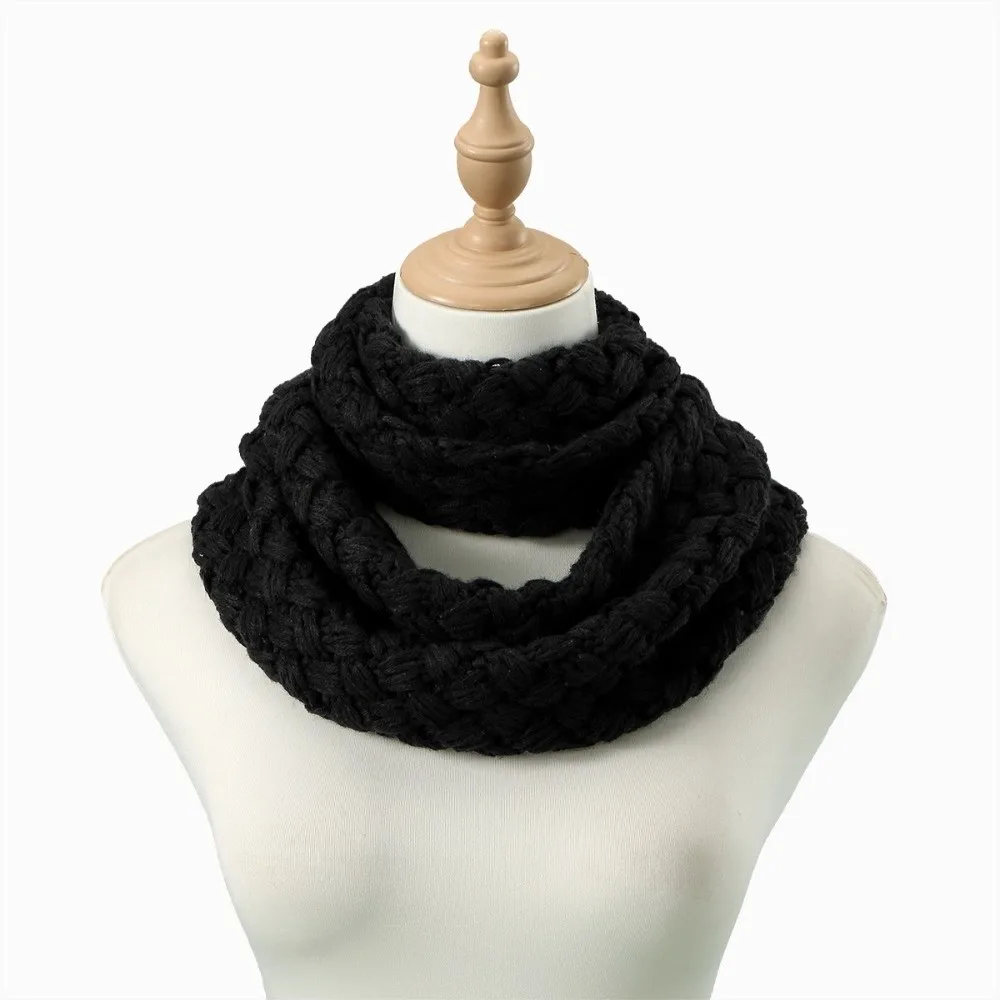 Knitted Material Knitted Ring Scarf Solid Color Windproof Design Neck Warmer Scarf Circle Ring Style Versatile Wear