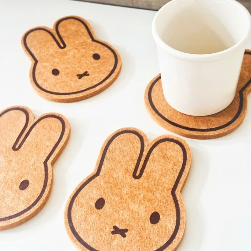 Miffy porta-copos de feltro, porta-copos de café reforçados, tapete de chá fofo, resistente a altas temperaturas, anti-escaldadura, almofadas de isolamento térmico