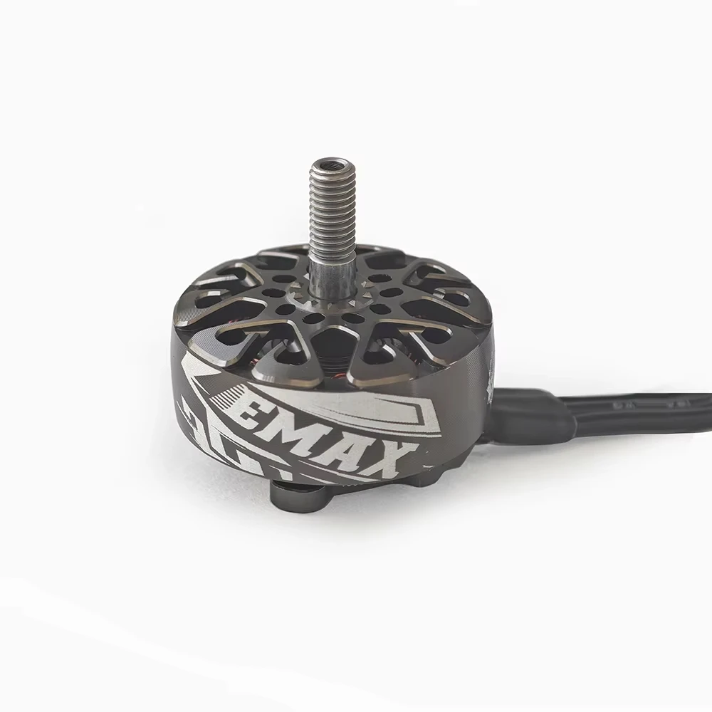 

2/4PCS EMAX ECOIII 2808 Brushless Motor 1300KV 1500KV 3-6S ECO III Series Motor for RC FPV Multirotor Quadcopter DIY Parts