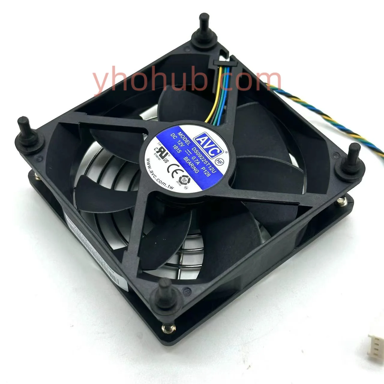 

AVC DS09225T12U P128 Server Cooling Fan DC 12V 0.7A 90x90x25mm 4-Wire