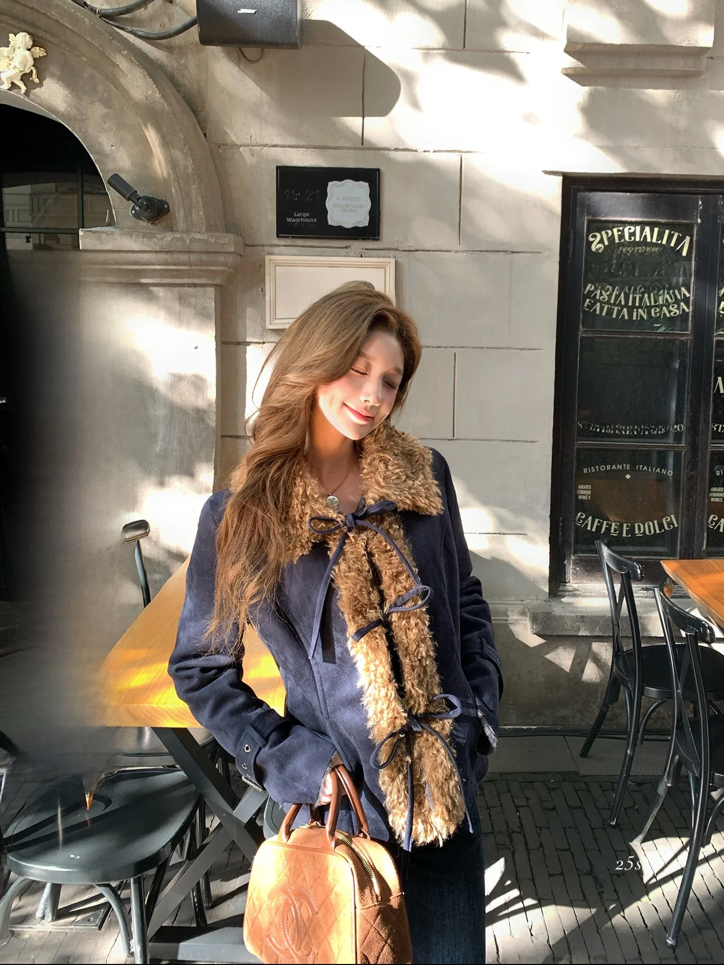 

Винтажный замшевый джет LIONE с меховым воротником, цветной блузкий пояс с завязками на талии, женская верхняя одежда из смеси полиэстера и спандекса