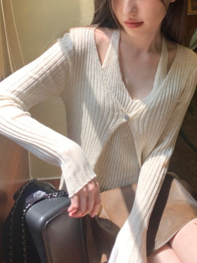 女性のためのヴィンテージニットセーター,フランスのスタイル,シックで愛らしい,フェミニンな服,偽のツーピース,韓国のデザイナー,2023,秋